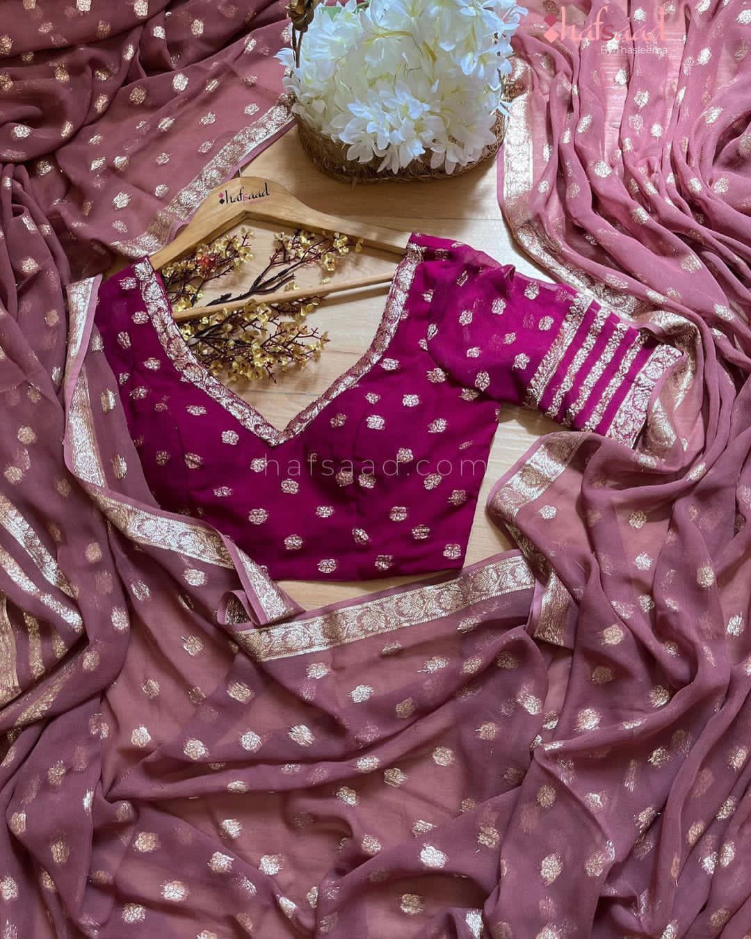 Karinaaz White Cotton Handloom Saree