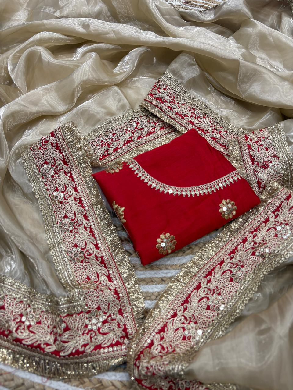 Karinaaz Mint Green Linen Cotton Saree